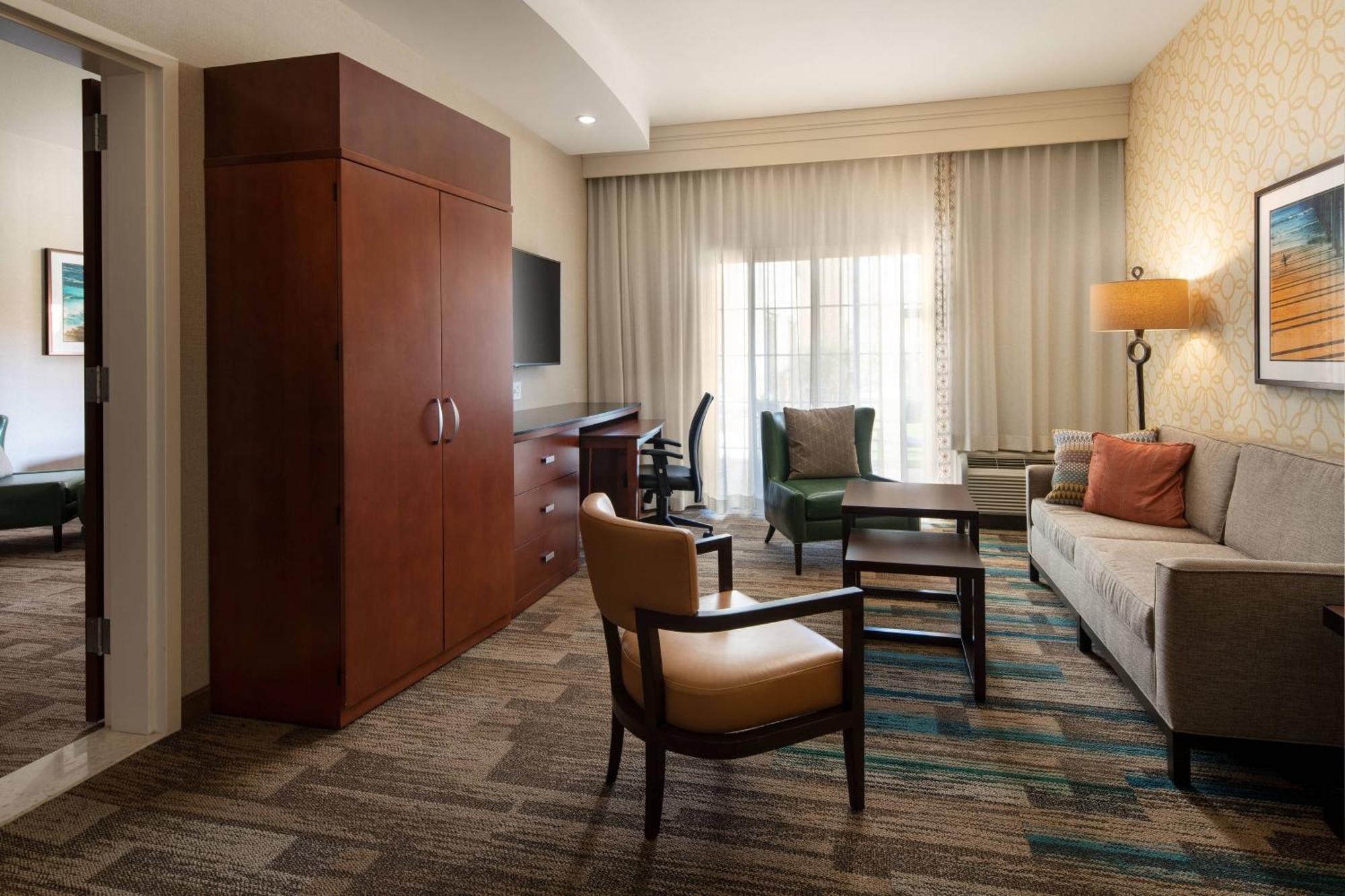 Hotel Courtyard By Marriott Santa Barbara Goleta Exterior foto